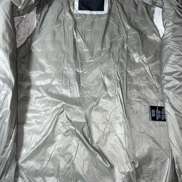 Tommy Hilfiger Men's Packable Down Puffer Hooded Jacket $195.00. - Picture 4 of 16